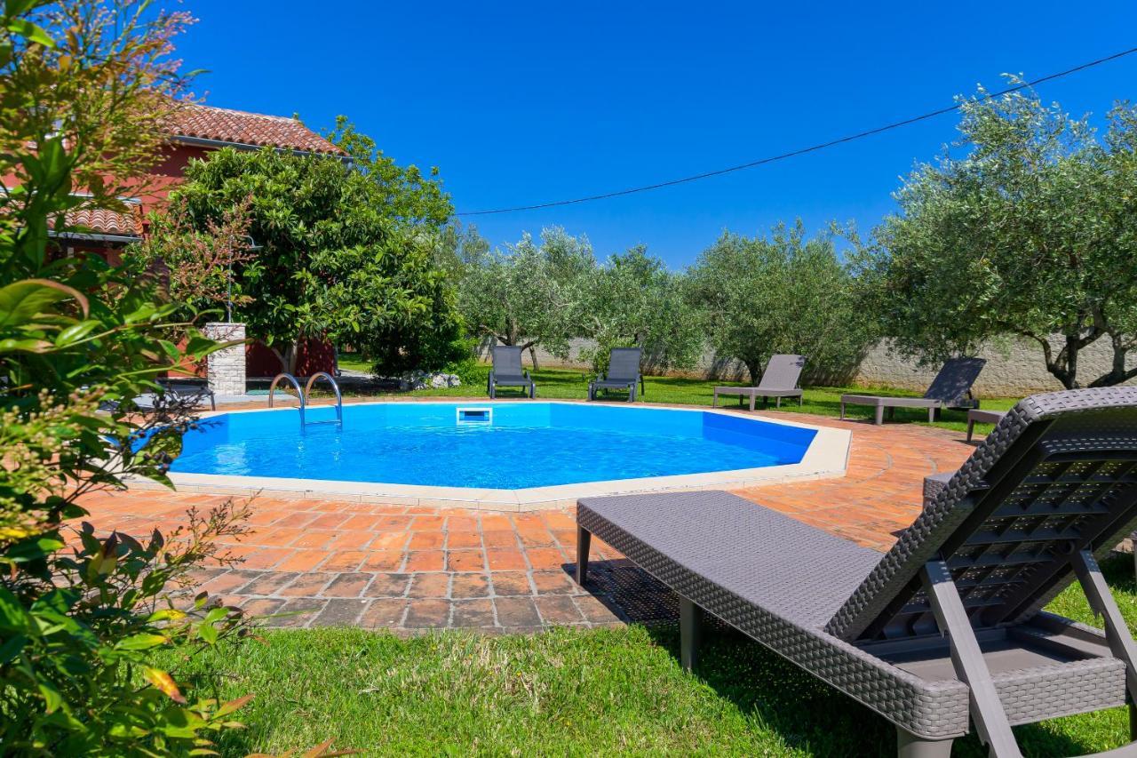 Villa Carla With Private Pool & Kids Playground - Pet Friendly Mutvoran Dış mekan fotoğraf