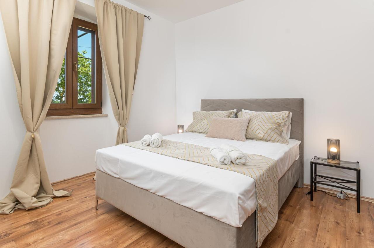 Villa Carla With Private Pool & Kids Playground - Pet Friendly Mutvoran Dış mekan fotoğraf