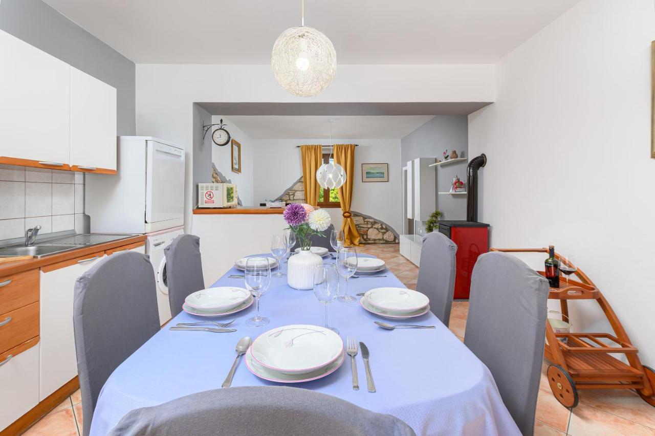 Villa Carla With Private Pool & Kids Playground - Pet Friendly Mutvoran Dış mekan fotoğraf