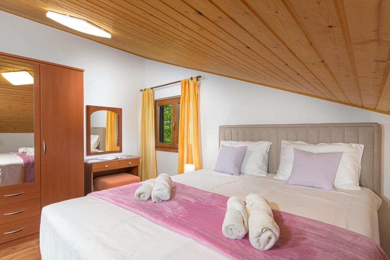 Villa Carla With Private Pool & Kids Playground - Pet Friendly Mutvoran Dış mekan fotoğraf